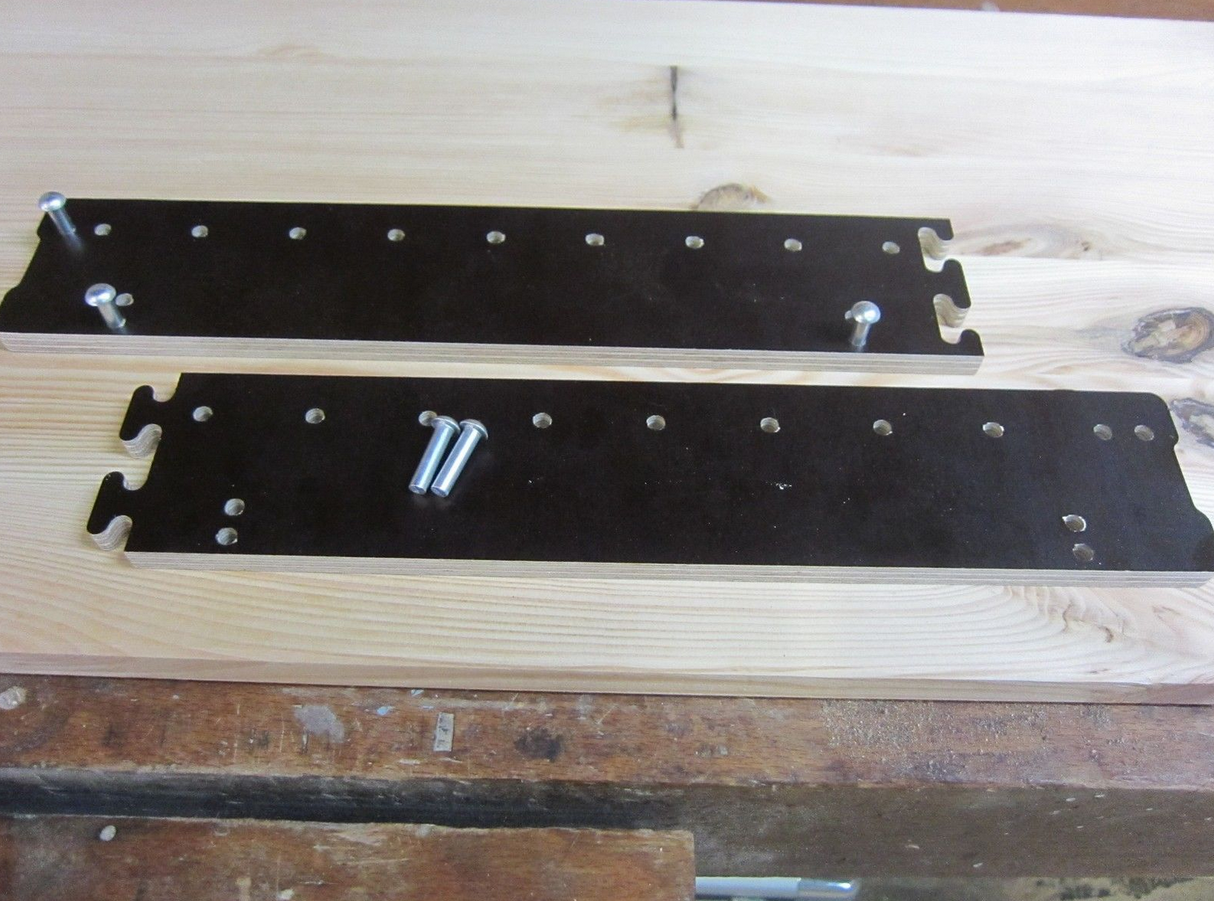 Bohrlehre "easy" 32mm Lochreihe (2er Set) für Bohrmaschinen