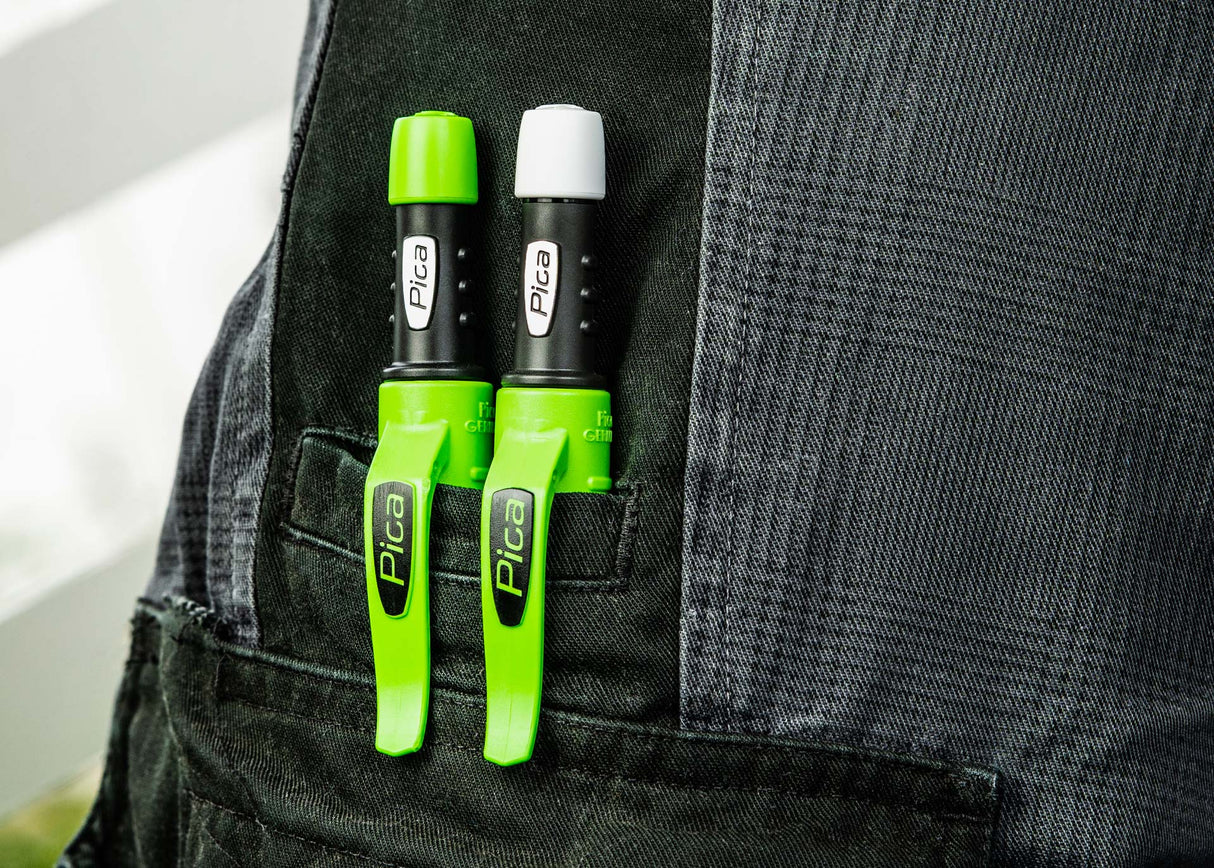 3030_Pica-Dry-colored-caps