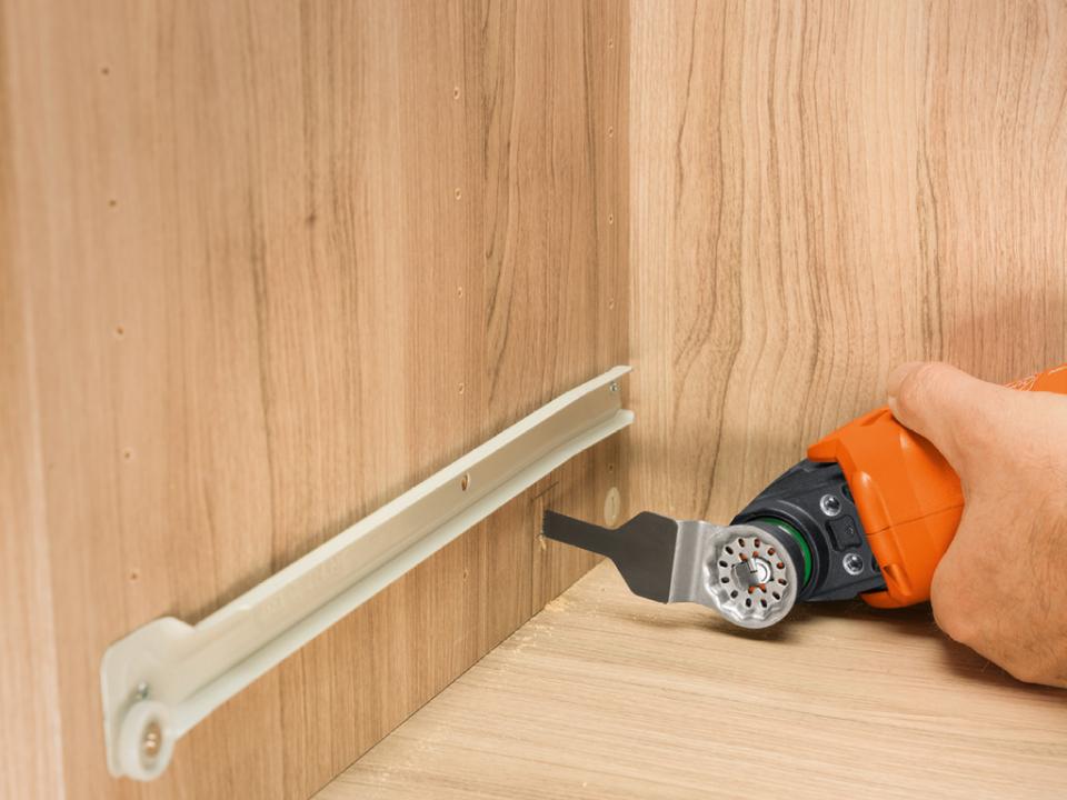 80969_7_a0001556__OFC