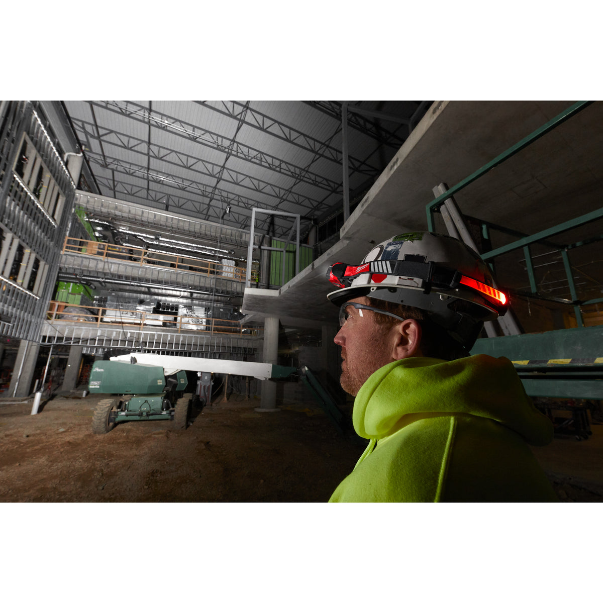 Milwaukee USB-Akku-Stirnlampe L4HL-VIS - Produktbild 11