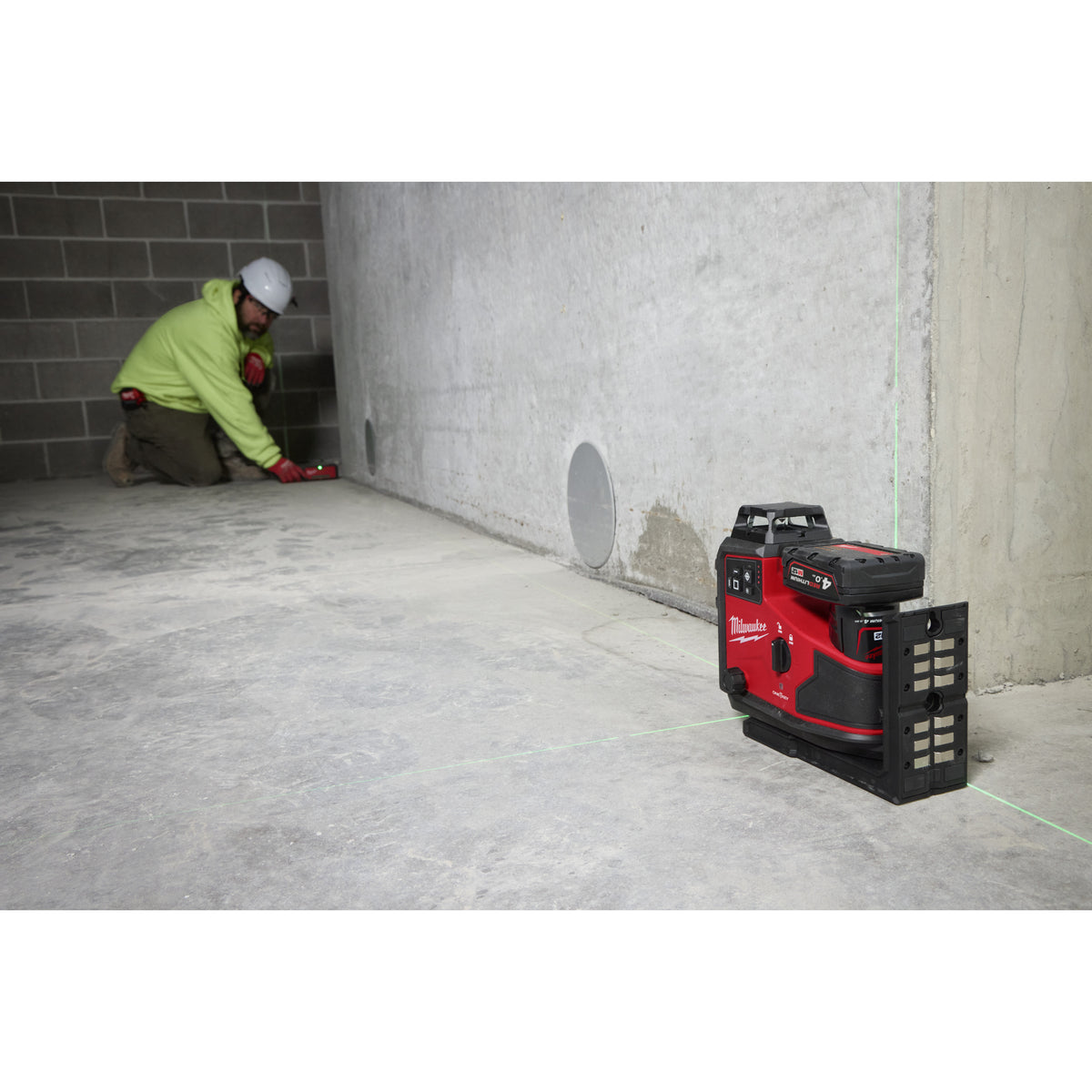 Milwaukee M12™ 3 x 360° Akku-Laser M12A3PLO - Produktbild 7