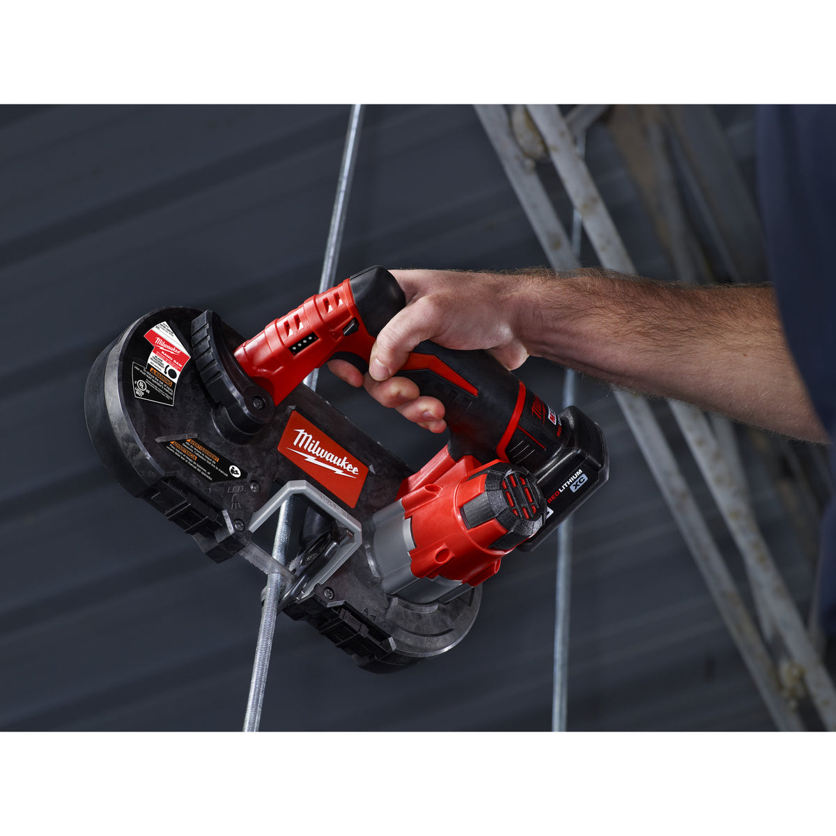 Milwaukee M12™ Akku-Bandsäge M12BS - Produktbild 12