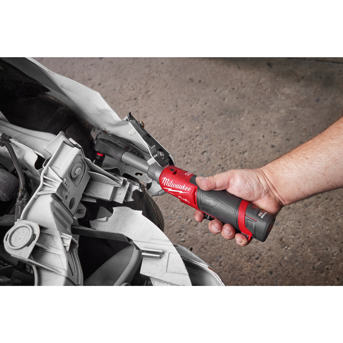 Milwaukee M12 FUEL™ 3/8" Hochgeschwindigkeitsratsche lang M12FHIR38LR - Produktbild 10