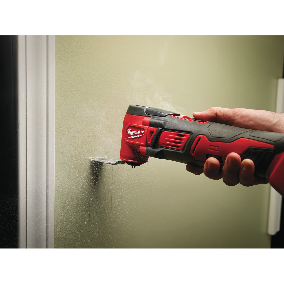 Milwaukee M18™ Bürstenloses Akku-Multitool M18BMT - Produktbild 10