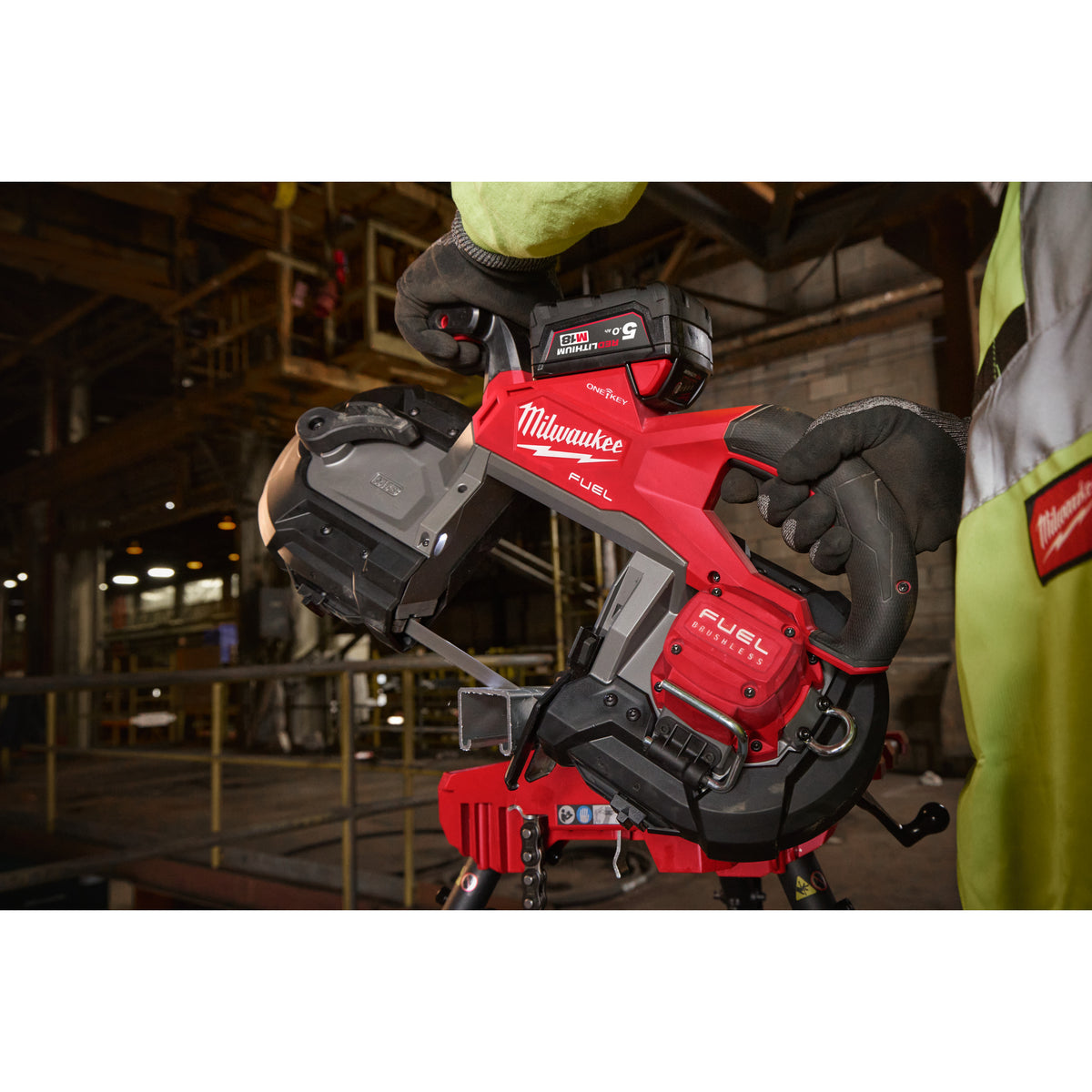 Milwaukee M18 FUEL™ Akku-Sicherheits-Bandsäge M18FBS127DO - Produktbild 12
