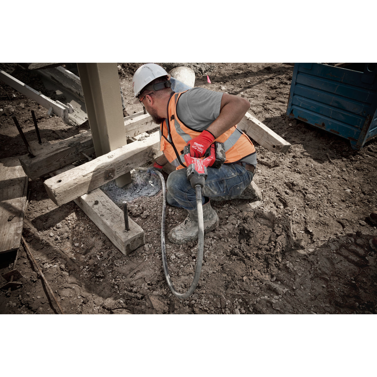 Milwaukee M18 FUEL™ Akku-Betonrüttler M18FCVN24 - Produktbild 10