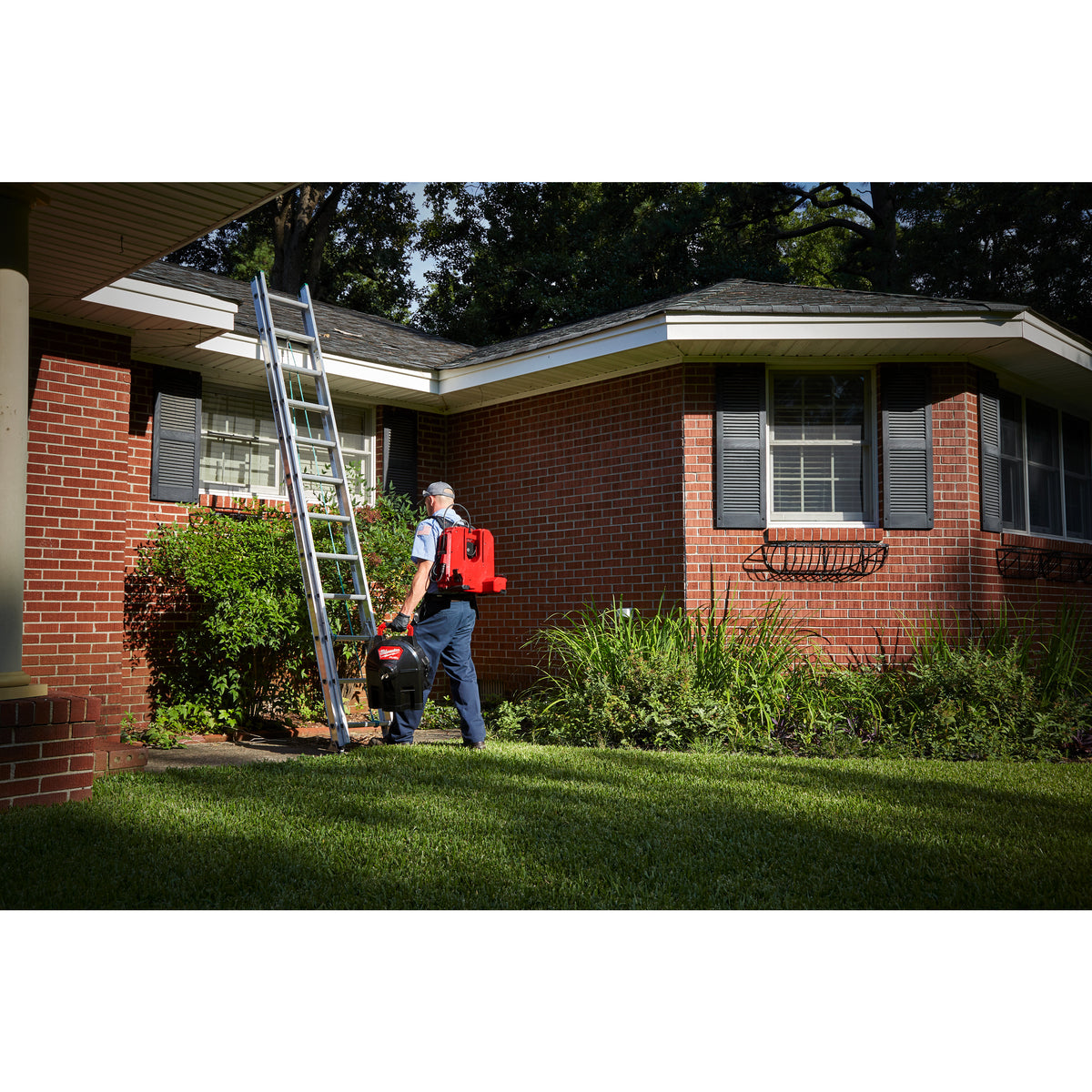 Milwaukee M18 FUEL™ Akku-Rohrreiniger 16 mm M18FFSDC16 - Produktbild 4