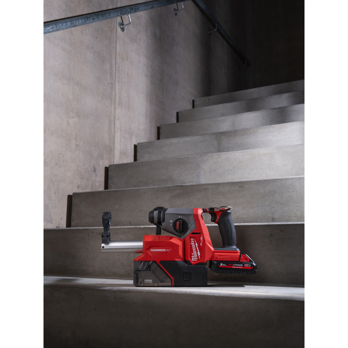 Milwaukee M18 FUEL™ SDS-PLUS Akku-Kombihammer mit Staubabsaugung M18FHACDDE - Produktbild 11