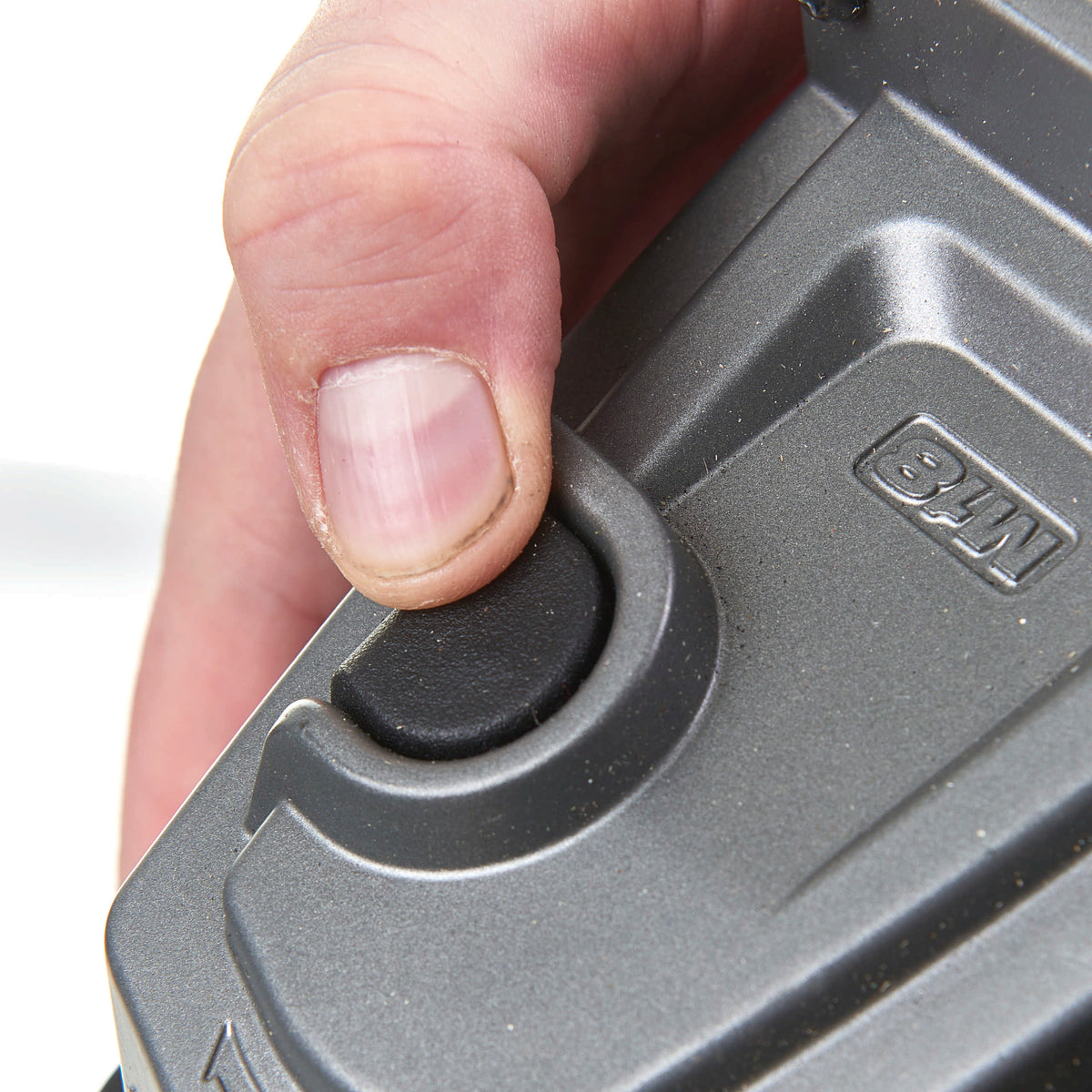 Milwaukee M18 FUEL™ Akku-Winkelschleifer M18FLAG230XPDB - Produktbild 9