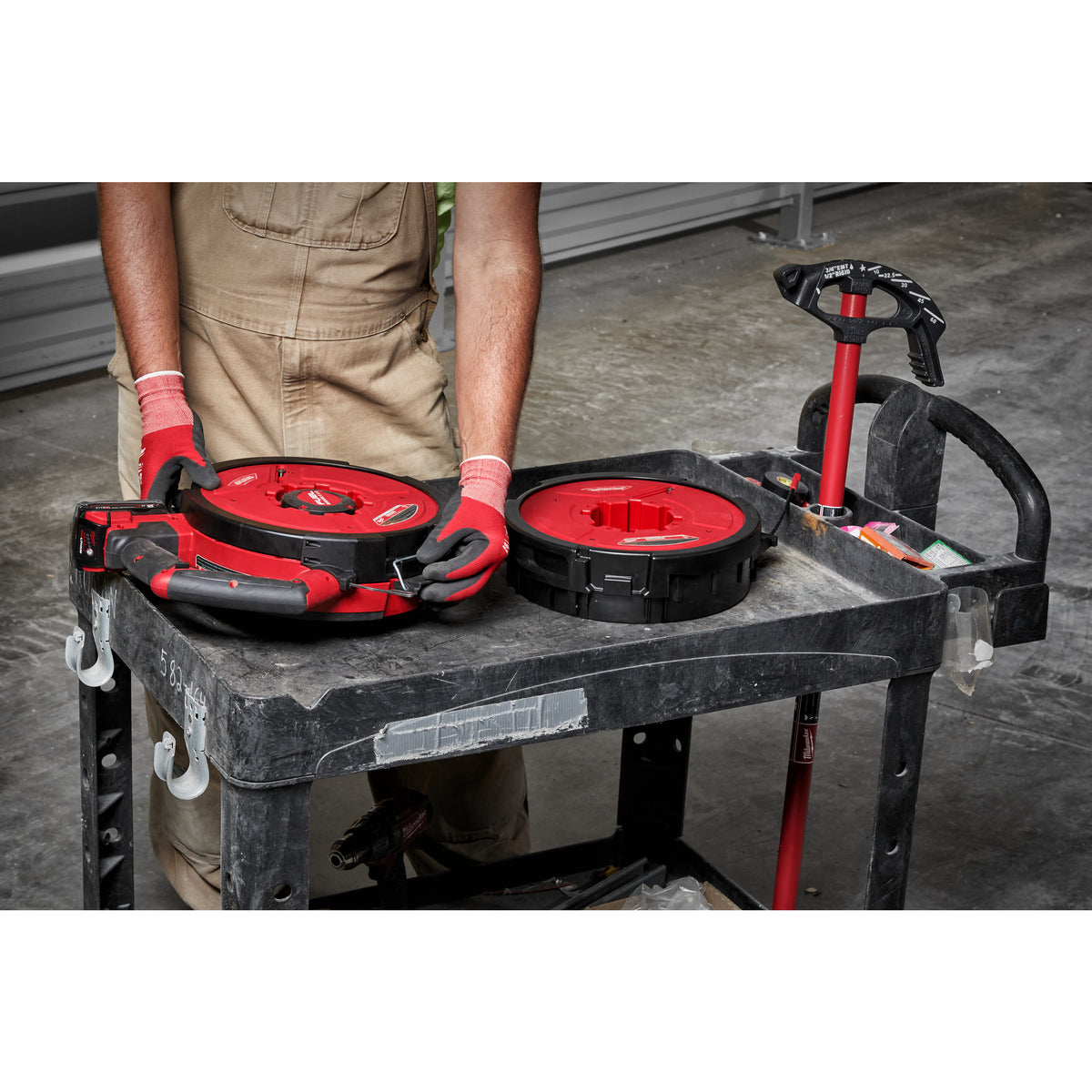 Milwaukee M18 FUEL™ Akku-Kabeleinziehgerät 30 m, nicht leitend M18FPFT-202 30mNC Set - Produktbild 12
