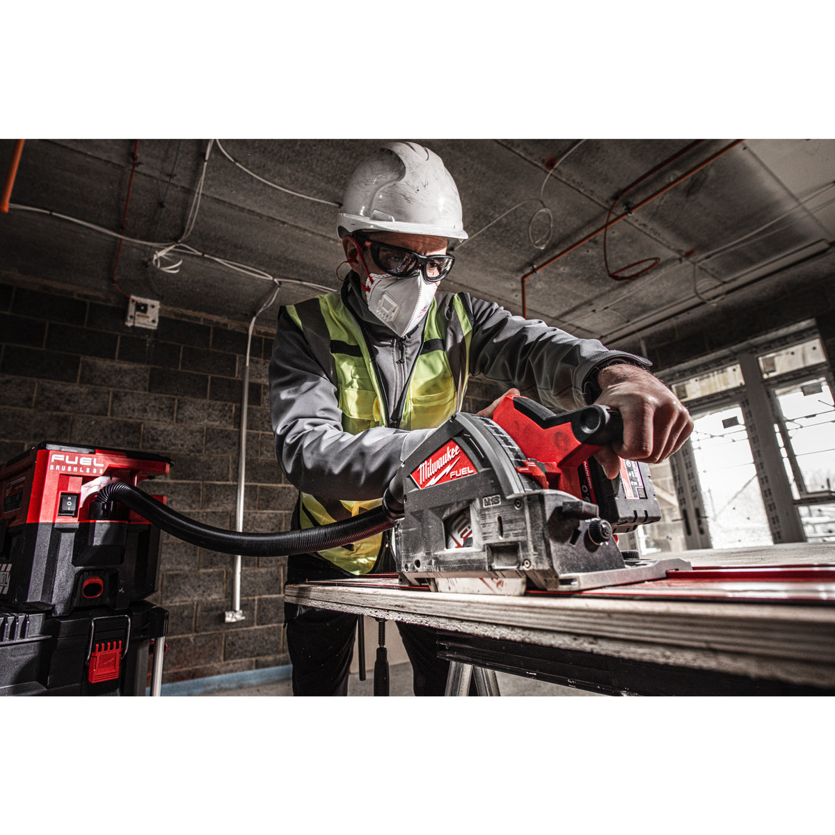 Milwaukee M18 FUEL™ Akku-Tauchsäge M18FPS55 - Produktbild 11
