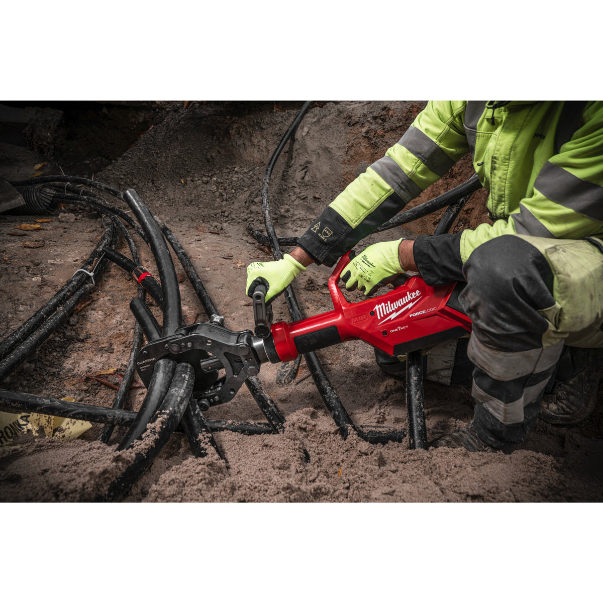 Milwaukee M18™ FORCE LOGIC™FORCE LOGIC™ Hydraulischer Akku-Sicherheits-Kabelschneider 125 mm M18HCC125 - Produktbild 6