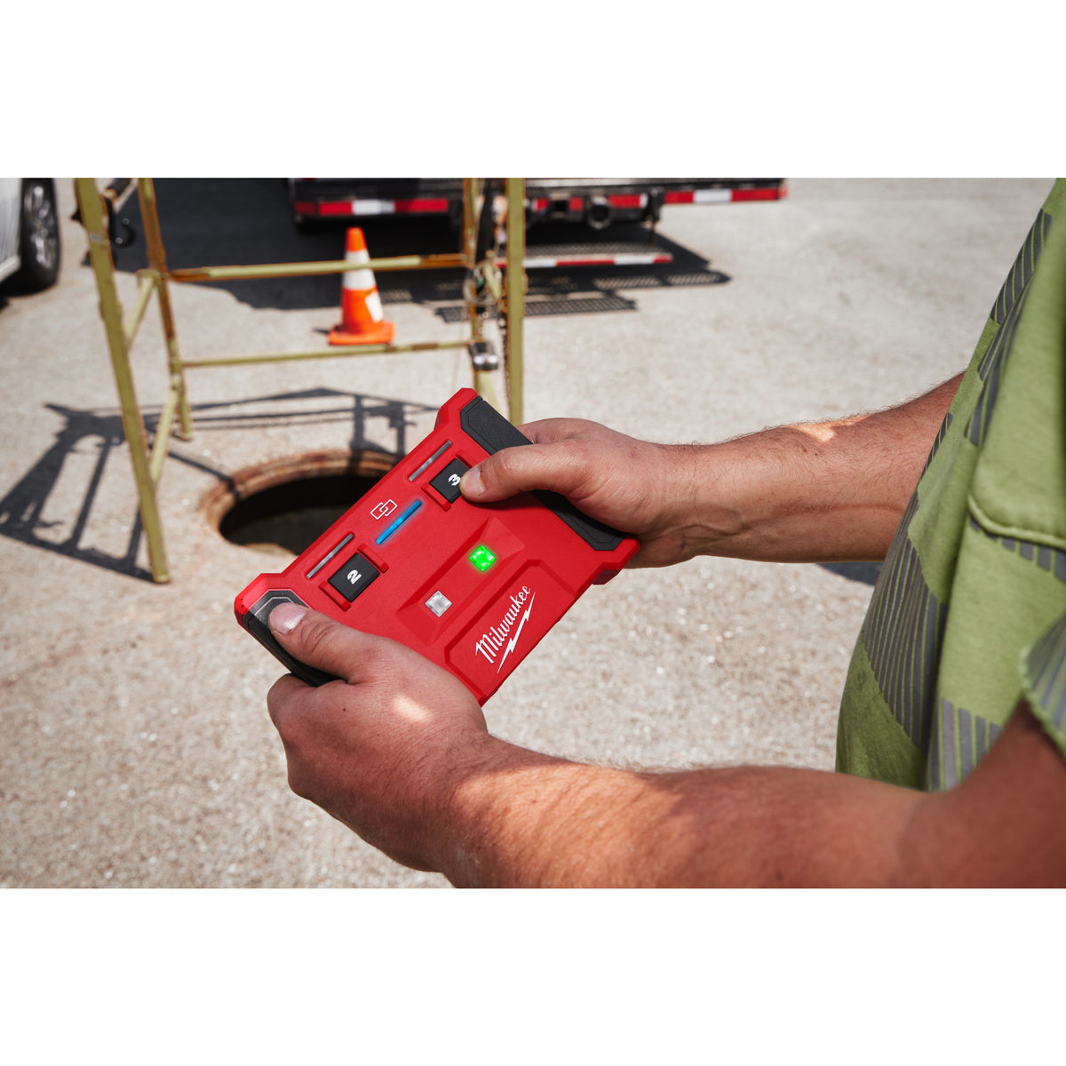 Milwaukee M18™ FORCE LOGIC™ Hydraulischer Akku-Sicherheits-Kabelschneider 125 mm M18HSFC125R - Produktbild 12