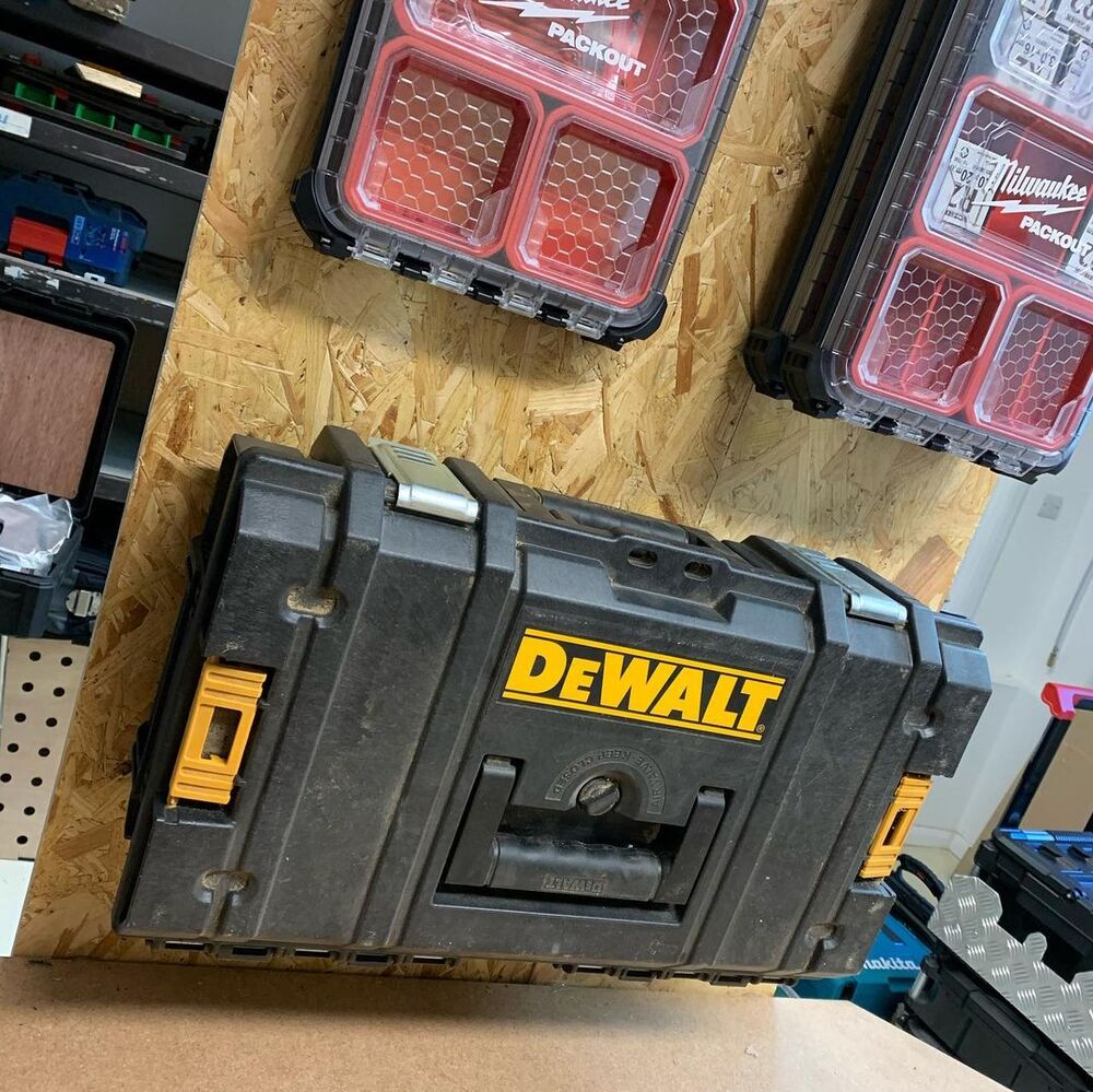 cleat-lifestyle-4_0c70c6e14d