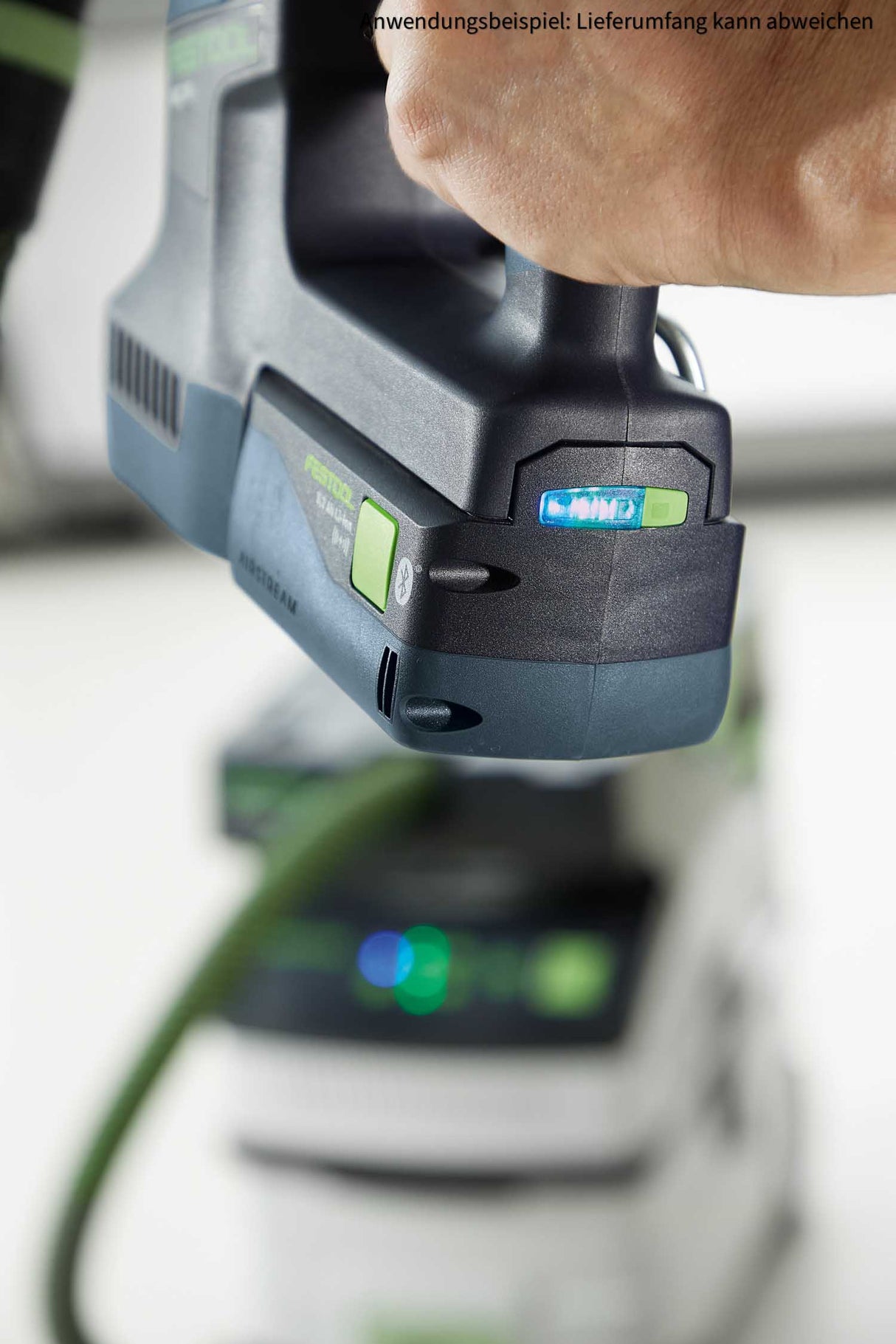 down_bs_khc18_577448_a_32a