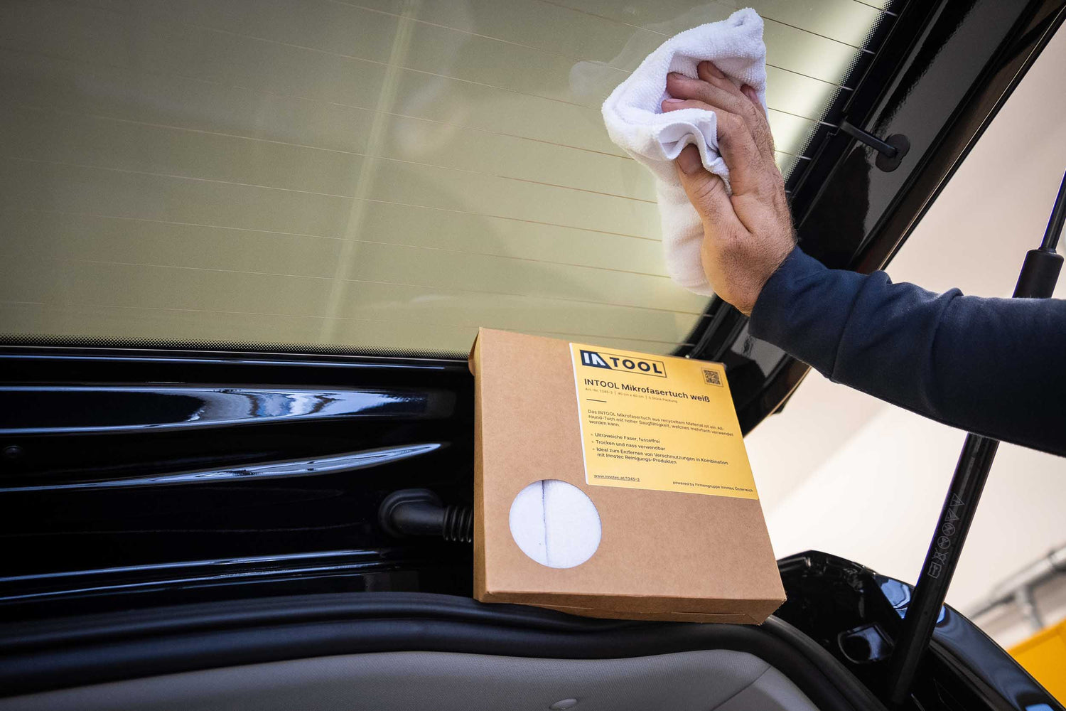 intool_mikrofasertuch_weiss_2_1345-3-2
