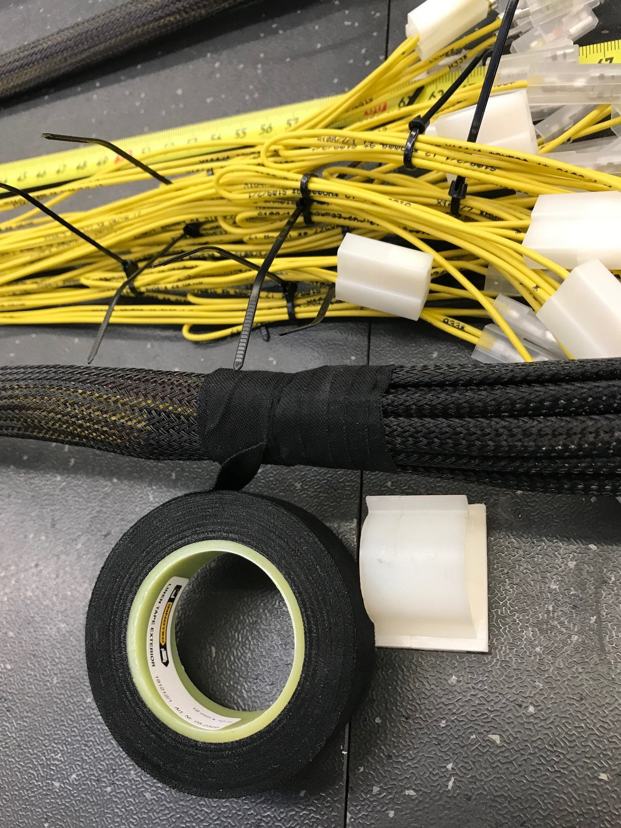 linen_tape_exterior_1_g1664-1