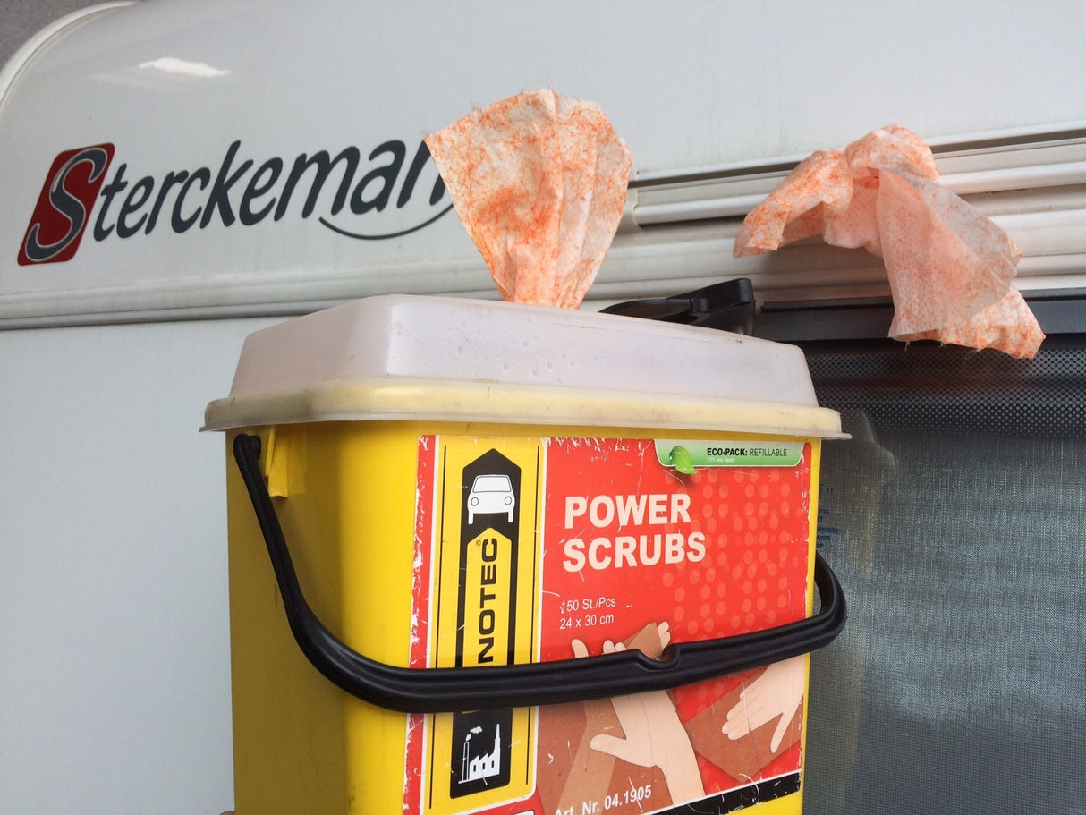 power_scrubs_box_3_g1096