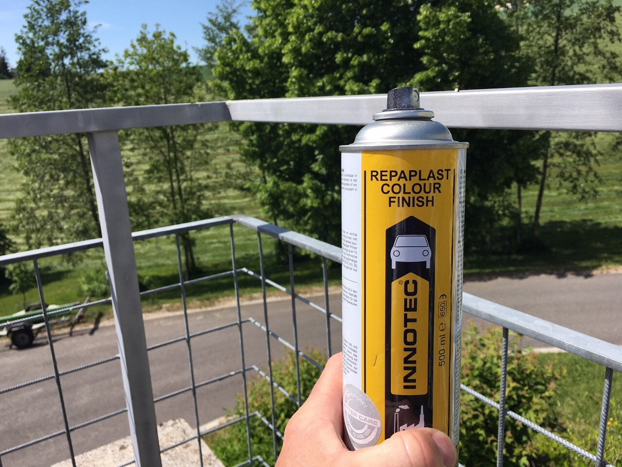 Innotec Kunststoff- und Chassislack "Repaplast Colour Finish Better Care"