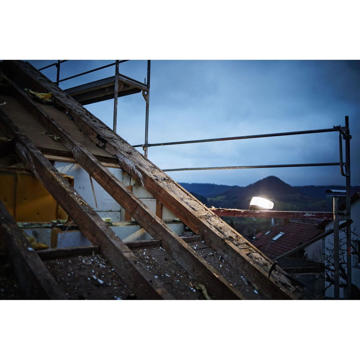 NEUHEIT: Festool Hybrid-Baustrahler DUO-H I-Basic