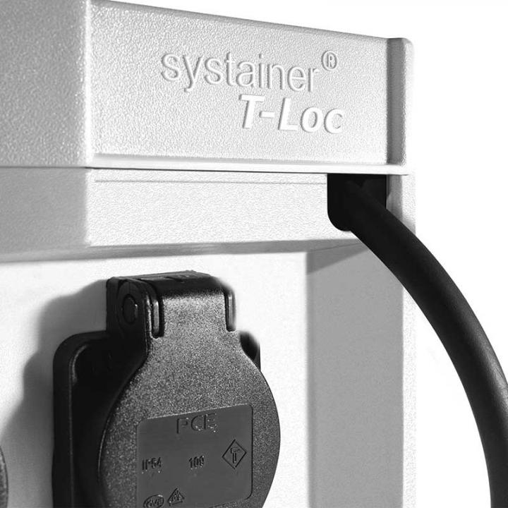 zoom_sys_syspowerhub_200231_i_06a