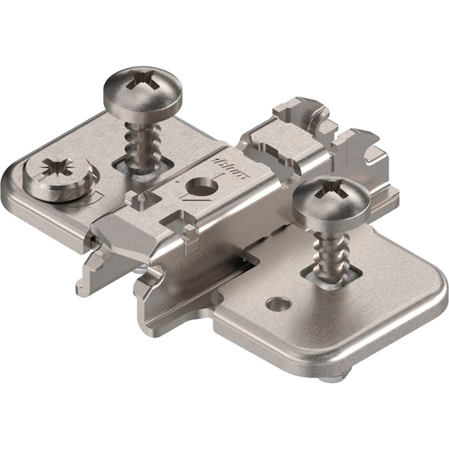 DV005-ppic_BLUM_EXZENTERMONTAGEPLATTEN_174H713E_3MM_0