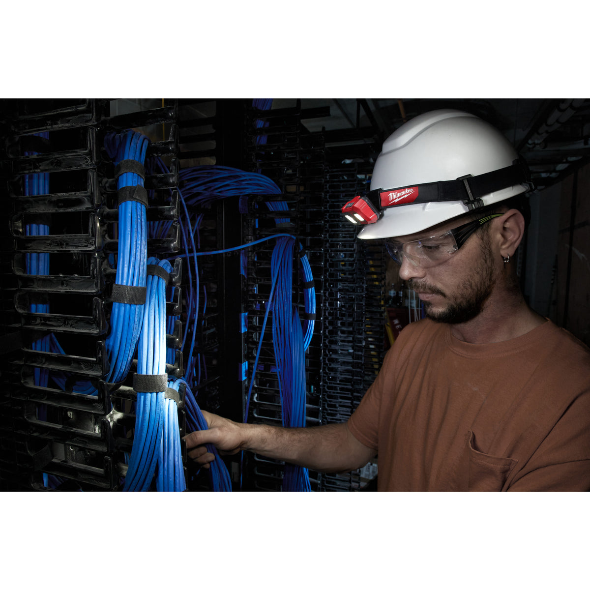 Milwaukee Stirnlampe HL-SF - Produktbild 9
