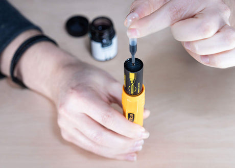 Ink_Refill_Use