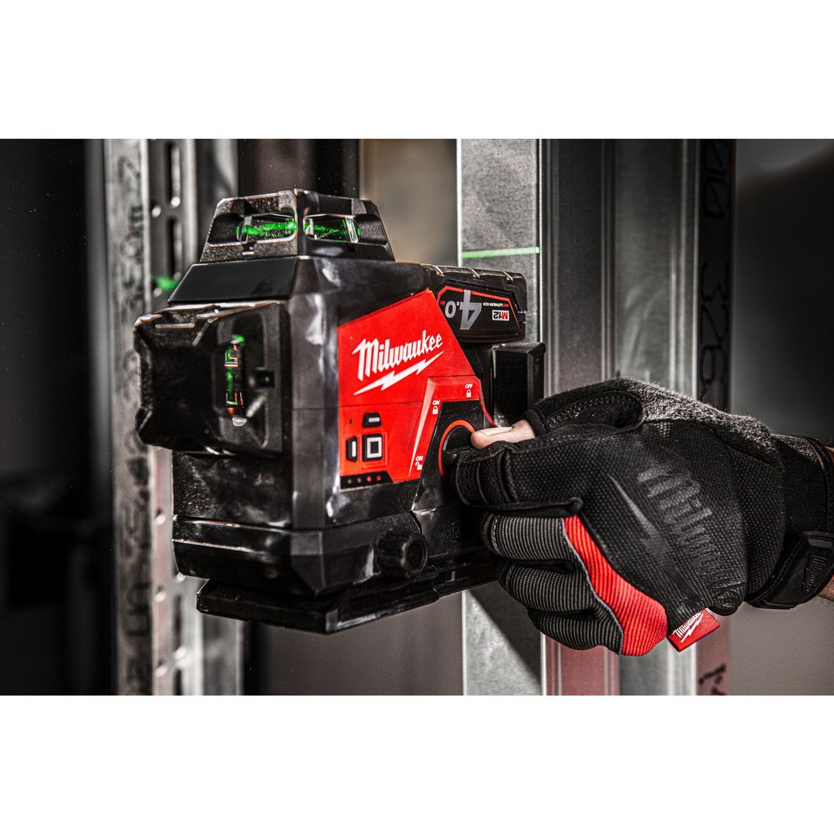 Milwaukee M12™ Akku-Kreuzlinienlaser 3 x 360° M123PL - Produktbild 11