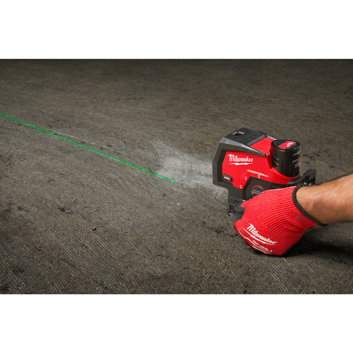 Milwaukee M12™ Kreuzlinienlaser mit Lotfunktion M12CLLP - Produktbild 9