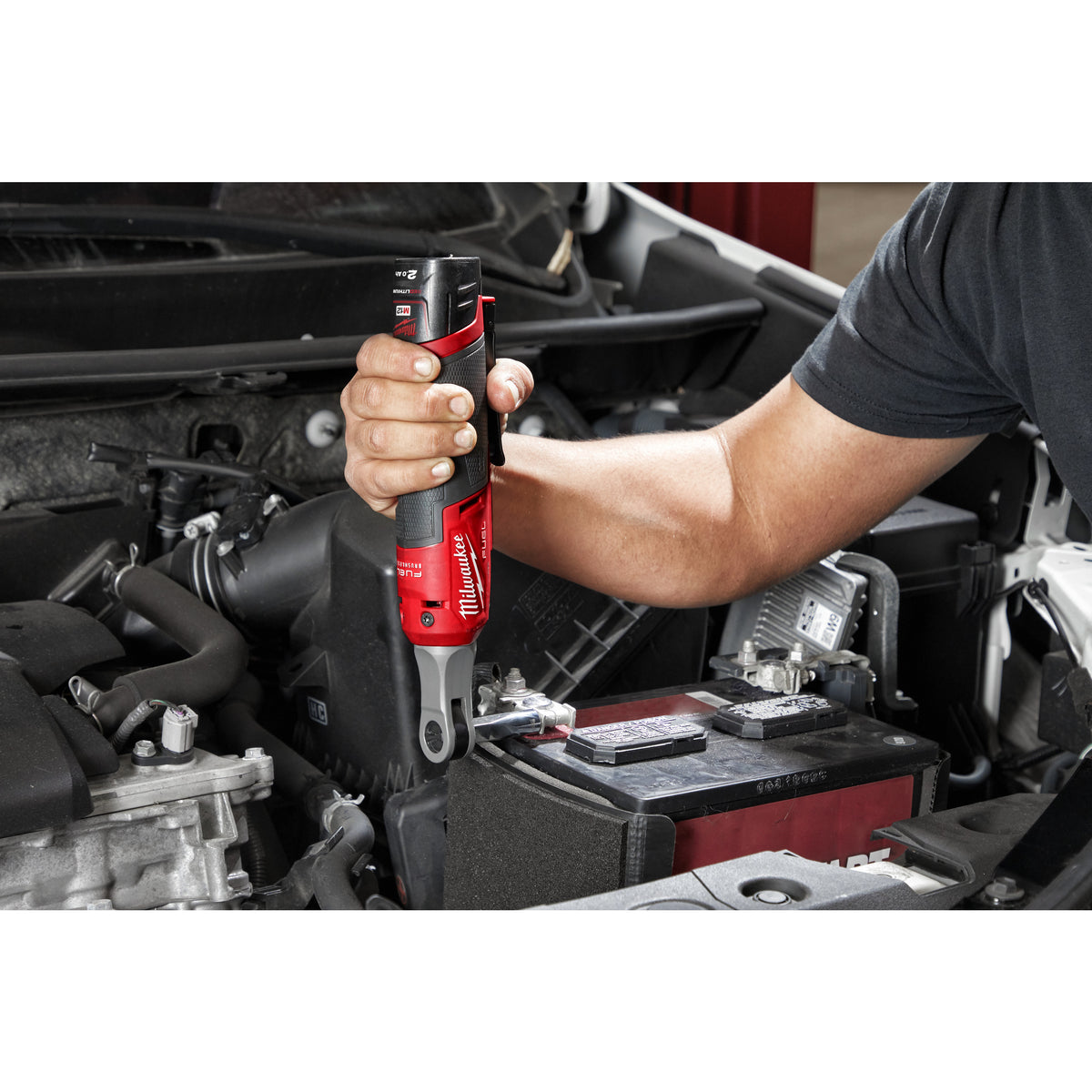 Milwaukee M12 FUEL™ 1/4"-Akku-Ratsche M12FHIR14 - Produktbild 9