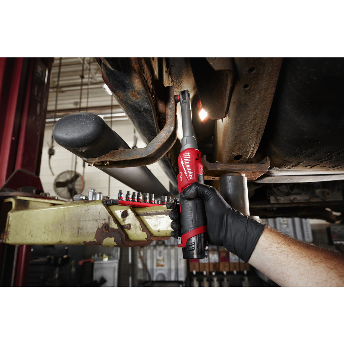 Milwaukee M12 FUEL™ 1/4" Hochgeschwindigkeitsratsche lang M12FHIR14LR - Produktbild 8