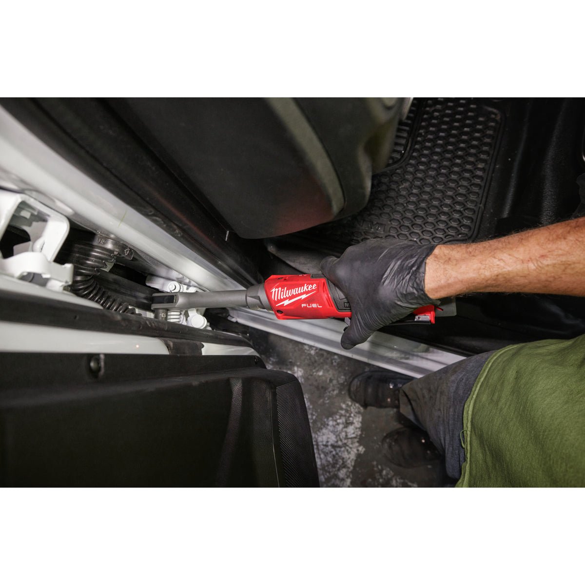 Milwaukee M12 FUEL™ Akku-Durchgangsratsche M12FPTR - Produktbild 12