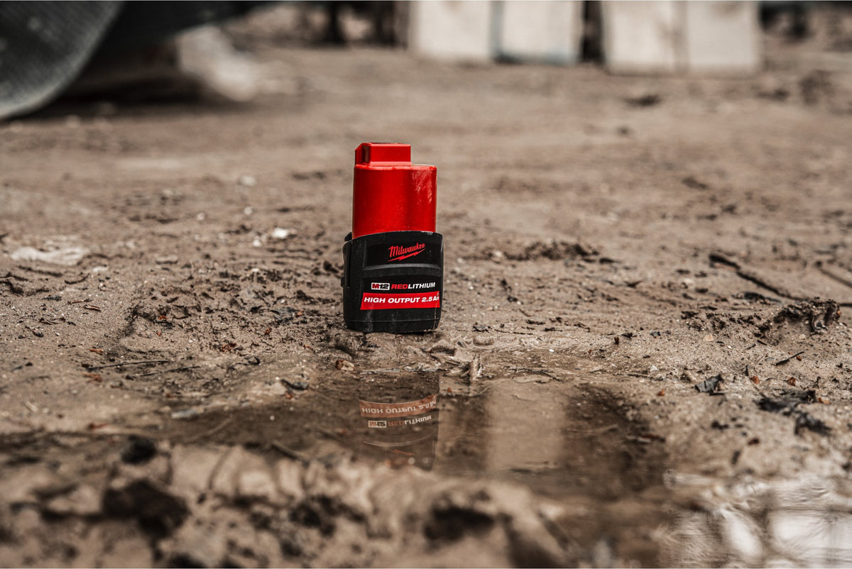Milwaukee M12HB2.5 (High Output) M12 HIGH OUTPUT 2.5 Ah Akkupack