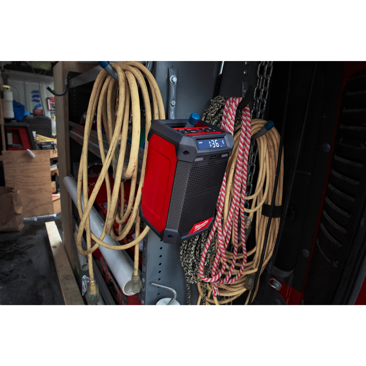 Milwaukee M12™ Netz-/Akku-Radio mit Ladefunktion M12RCDAB+ - Produktbild 11