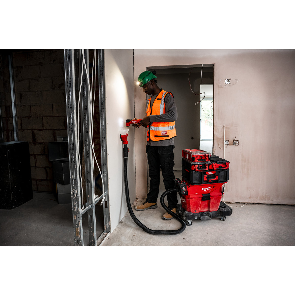 Milwaukee M18 FUEL™ 2 x 18 V Akku-L-Klasse-Staubsauger 23 L M18F2VC23LG2 - Produktbild 11