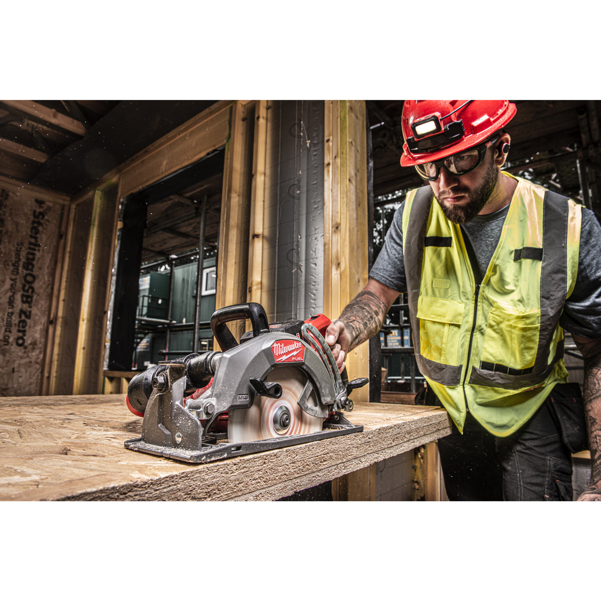 Milwaukee M18 FUEL™ Akku-Handkreissäge M18FCSRH662 - Produktbild 8