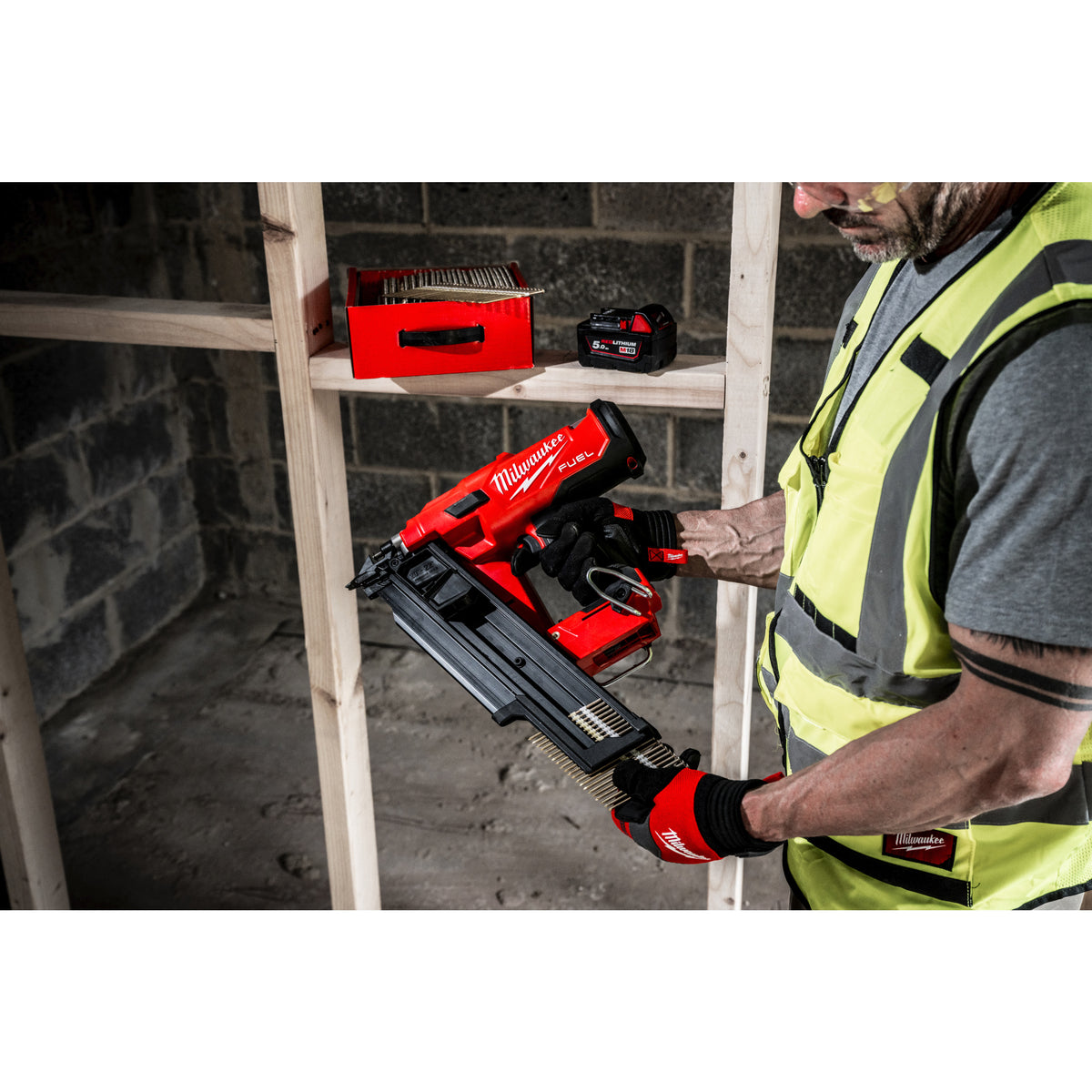 Milwaukee M18 FUEL™ Akku Nagler M18FFN21 - Produktbild 4