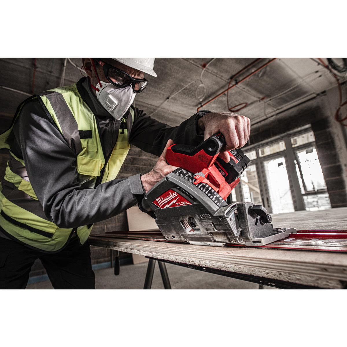 Milwaukee M18 FUEL™ Akku-Tauchsäge M18FPS55 - Produktbild 9