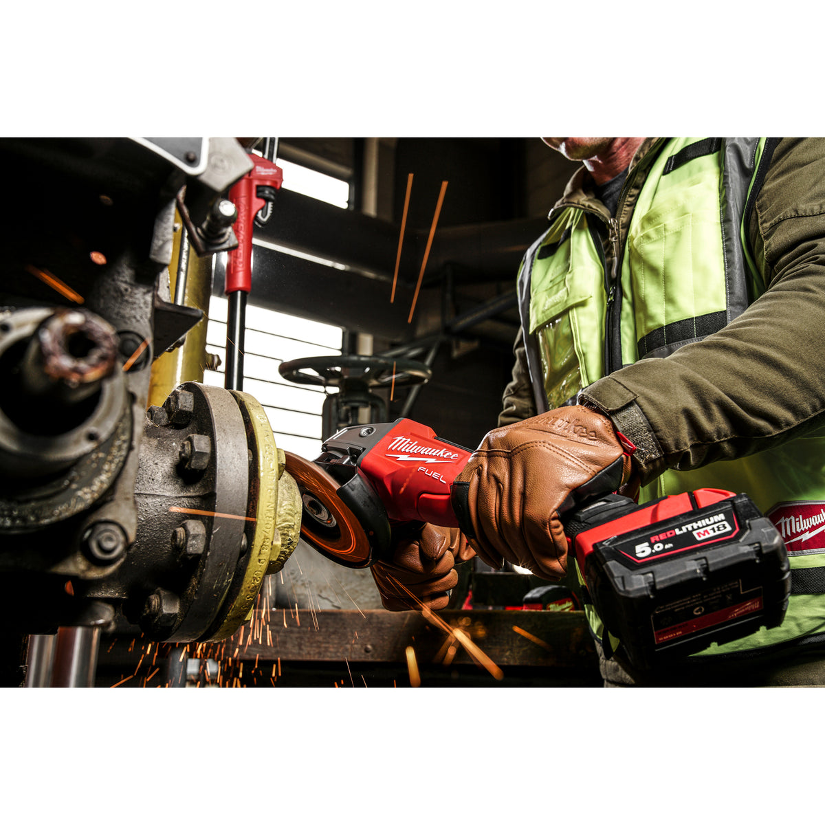 Milwaukee M18 FUEL™ Einstellbarer Akku-Sicherheits-Winkelschleifer m. Bremse M18FSAGV125XPDB - Produktbild 10