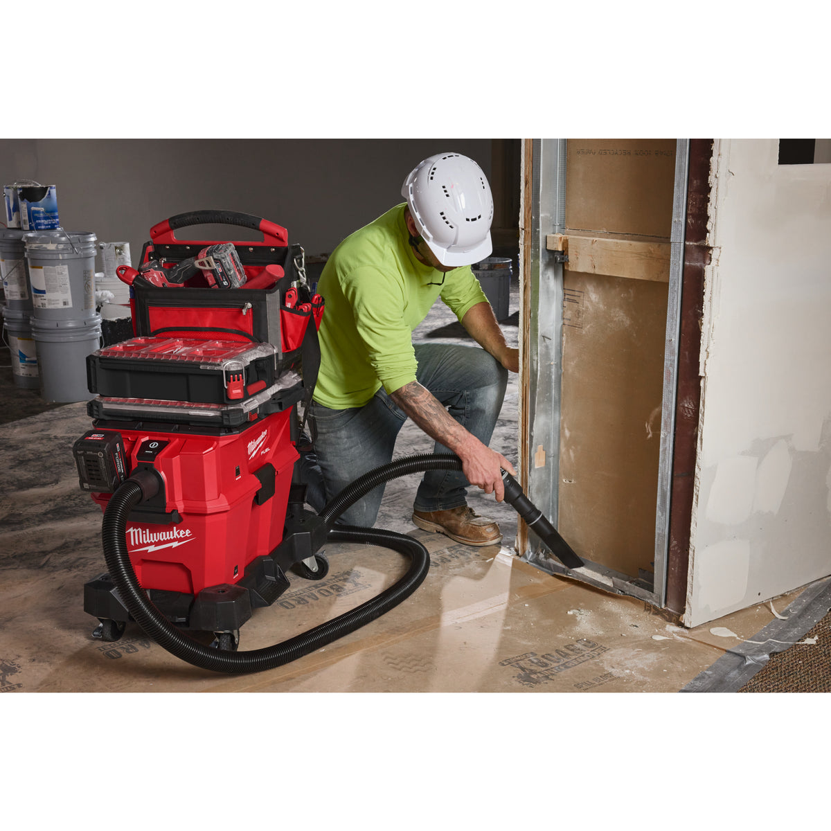 Milwaukee M18 FUEL™ Akku-L-Klasse-Staubsauger 23 L M18FVC23L - Produktbild 10