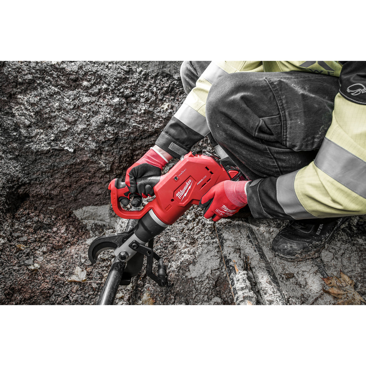Milwaukee M18™ Bürstenloser Akku-Kabelschneider (remote) M18HCC75R - Produktbild 10