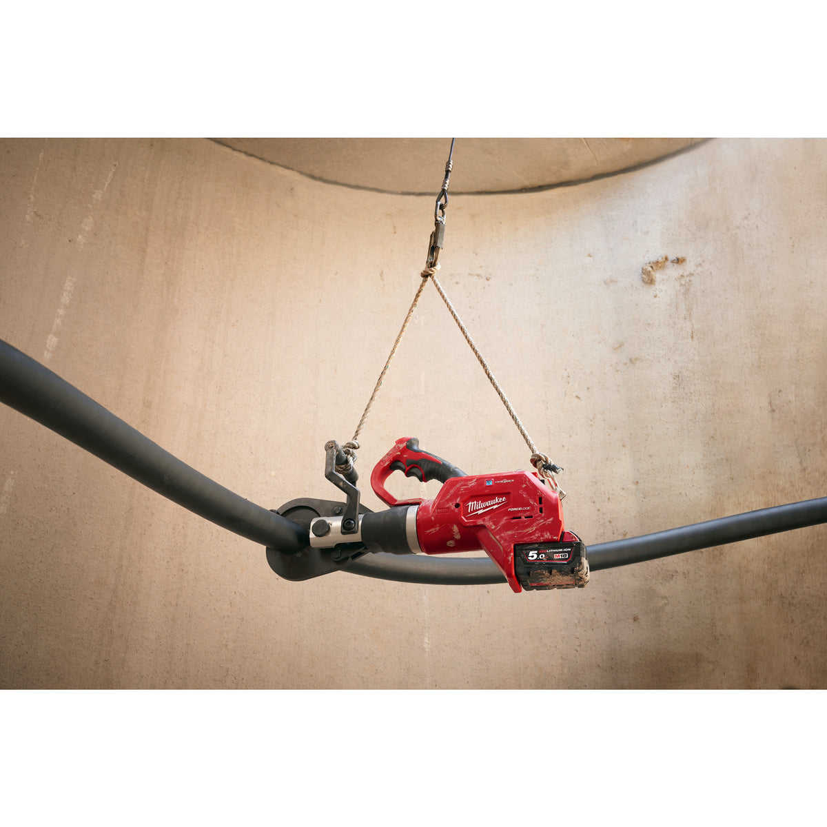 Milwaukee M18™ Bürstenloser Akku-Kabelschneider (remote) M18HCC75R - Produktbild 11