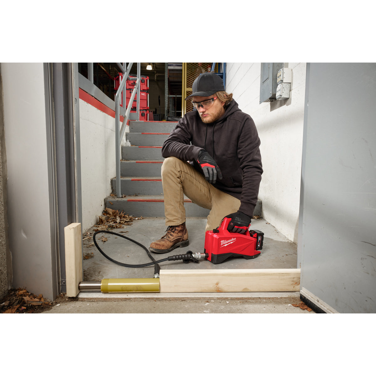 Milwaukee M18™ Akku-Mini-Hydraulikpumpe M18HMP700 - Produktbild 12