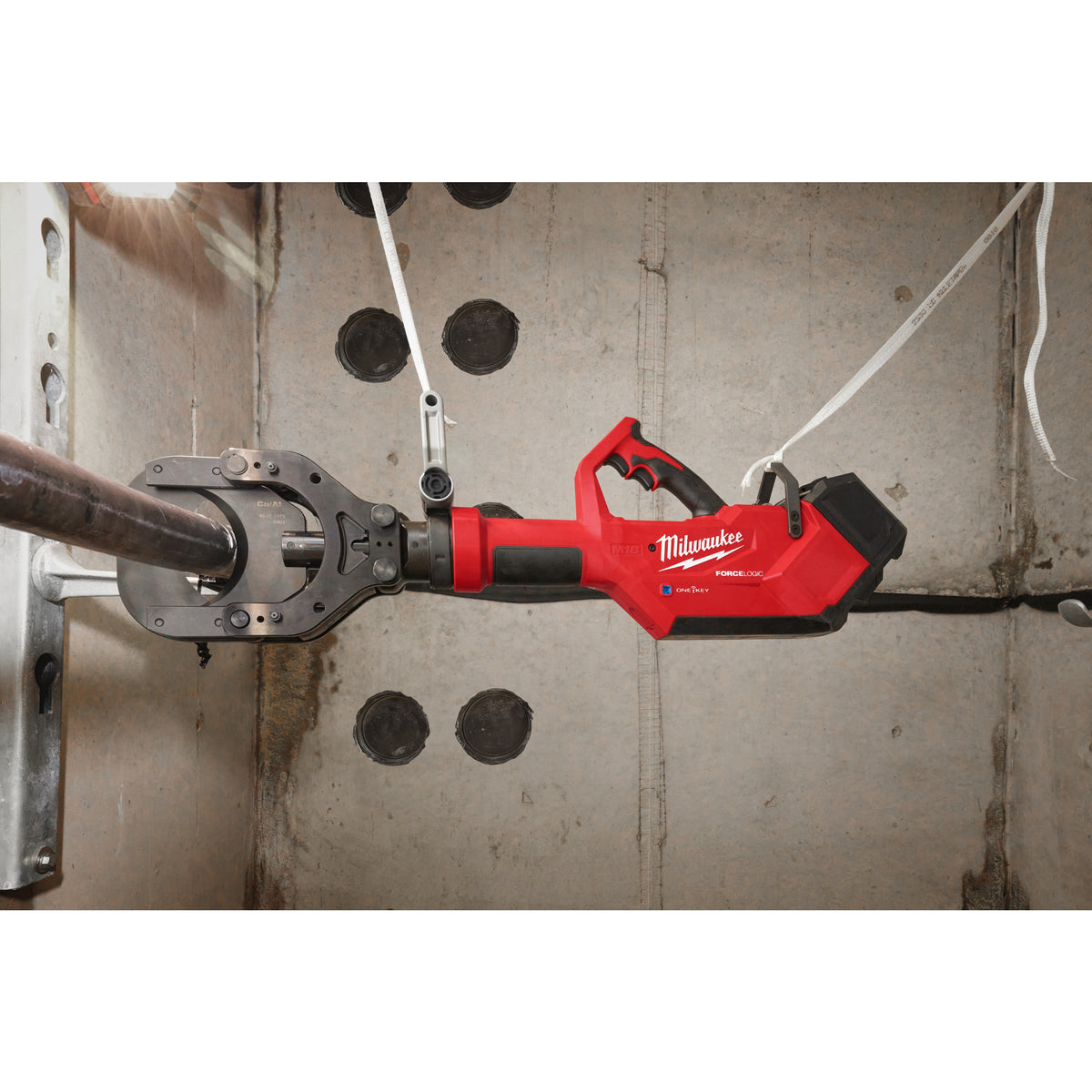 Milwaukee M18™ FORCE LOGIC™ Hydraulischer Akku-Sicherheits-Kabelschneider 125 mm M18HSFC125R - Produktbild 7