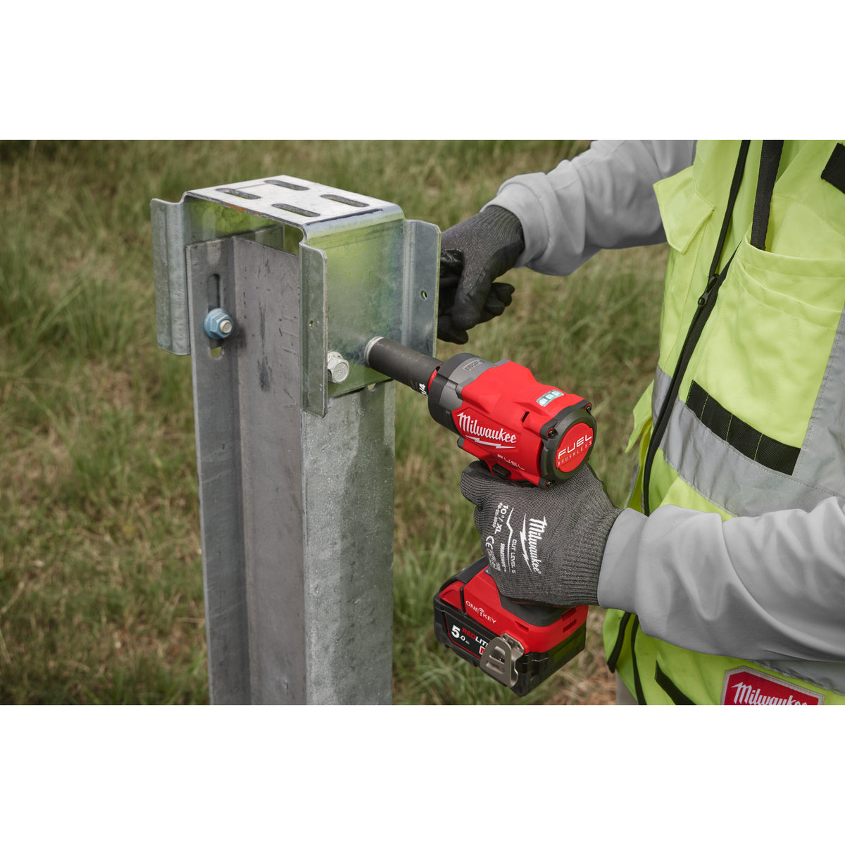 Milwaukee M18™ Fuel ONE-KEY™ 1/2" Akku-Schlagschrauber für Solaranlagen M18ONEFIW2FC12 - Produktbild 8