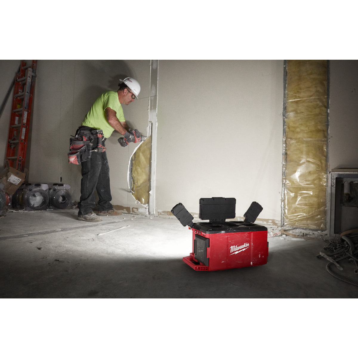 Milwaukee M18™ PACKOUT™ Akku-Leuchte M18POALC - Produktbild 12