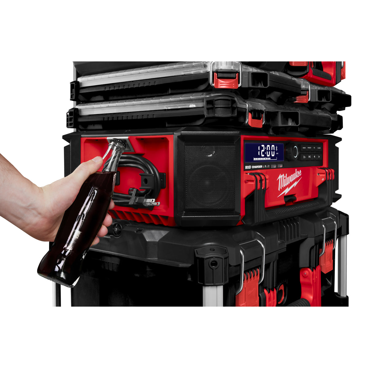 Milwaukee M18™ PACKOUT Netz-/Akku-Radio mit Ladefunktion M18PRCDAB+ - Produktbild 7