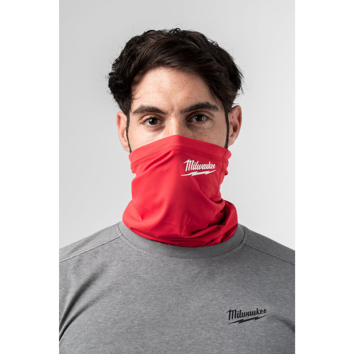 Milwaukee Performance Schlauchtuch mit UV-Schutz – Rot