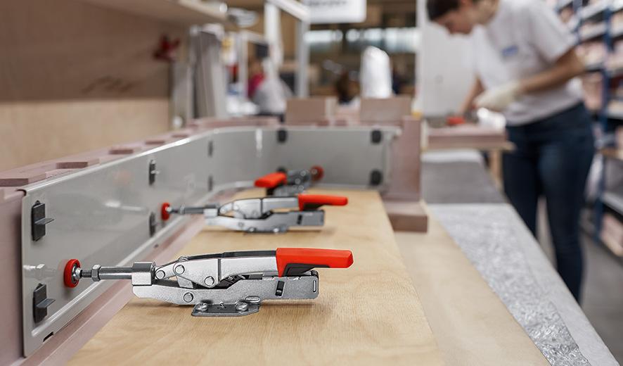 STC-IHH15_work_man_plastic_1__c75